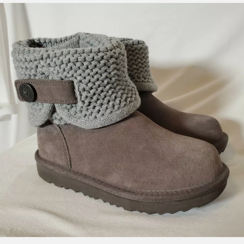 Kids Ugg boots Darrah size 1